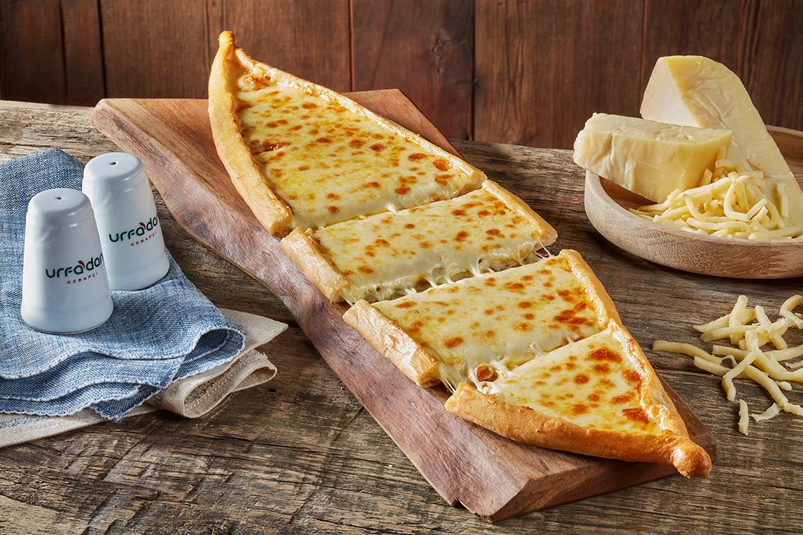 Kaşarlı Pide