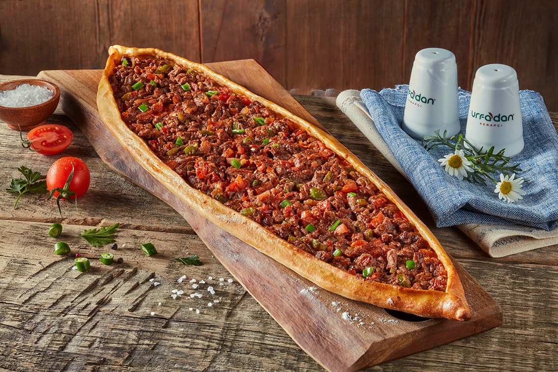 Kuşbaşılı Pide